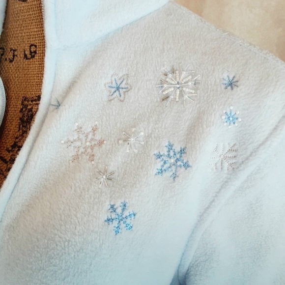 Bobbie Brooks Powder Blue Winter Snowflake Front Zip Fleece Jacket Sz M - Picture 3 of 13